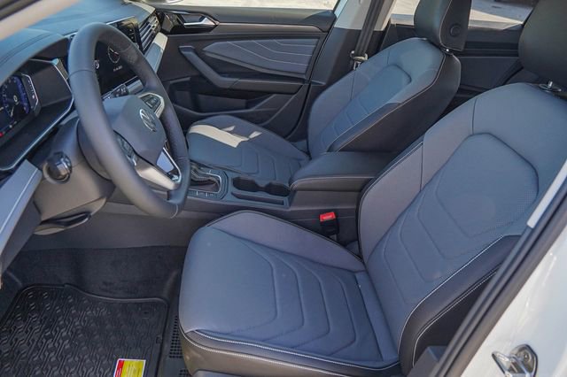 New 2026 Volkswagen Jetta SEL image 9