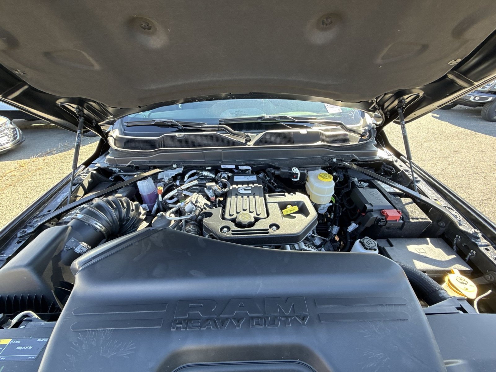 New 2026 RAM 2500 Limited AWD/4WD image 29