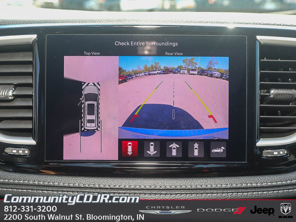 New 2026 Chrysler Pacifica Select image 15