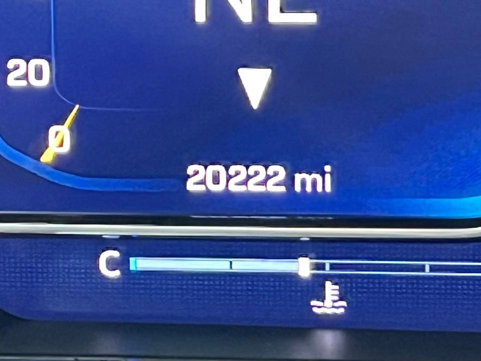 Used 2024 Chevrolet Silverado 1500 ZR2 image 7