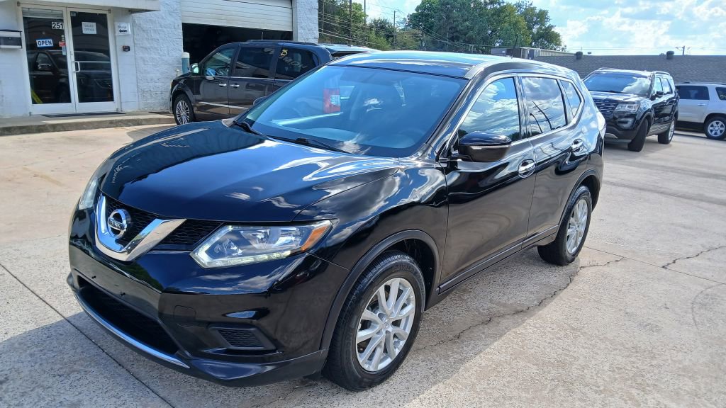 Used 2015 Nissan Rogue S image 3