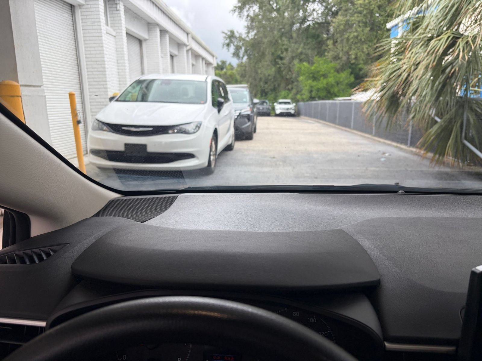Used 2025 Toyota Corolla LE FWD image 9