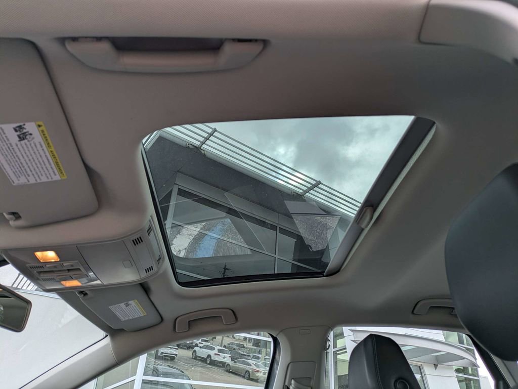 Used 2019 Volkswagen Jetta SE FWD image 22