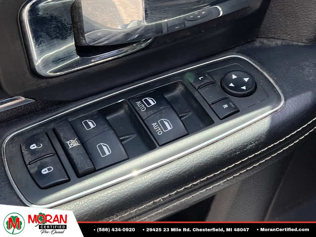 Used 2014 RAM 1500 Laramie w/ Convenience Group AWD/4WD image 16