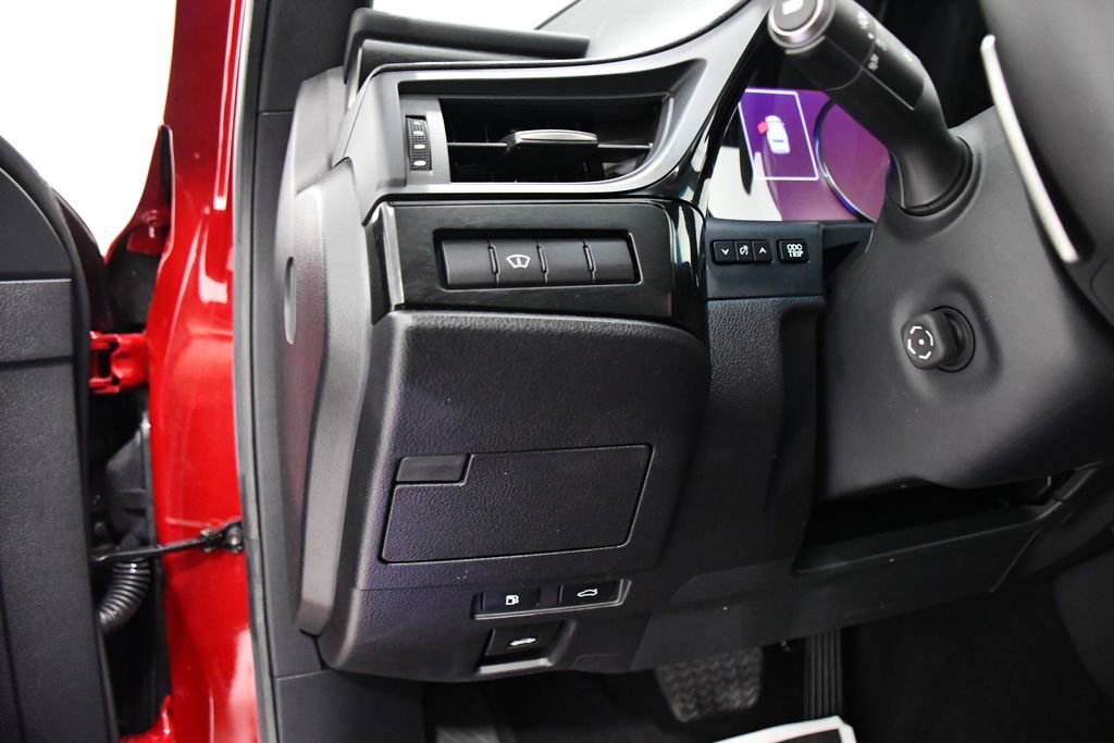 Used 2023 Lexus ES 300h w/ Accessory Package (Z1) image 11