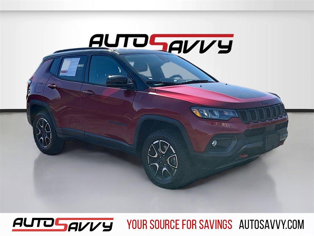 Used 2025 Jeep Compass Trailhawk