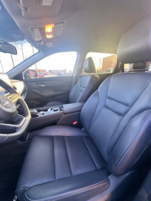 Certified 2024 Nissan Rogue SL image 26