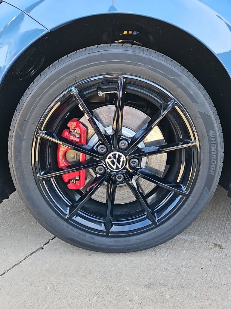 New 2026 Volkswagen Jetta GLI Autobahn image 9