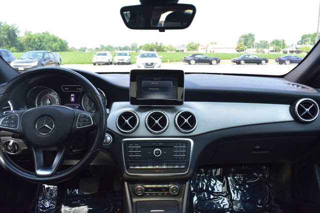 Used 2017 Mercedes-Benz GLA 250 4MATIC image 40