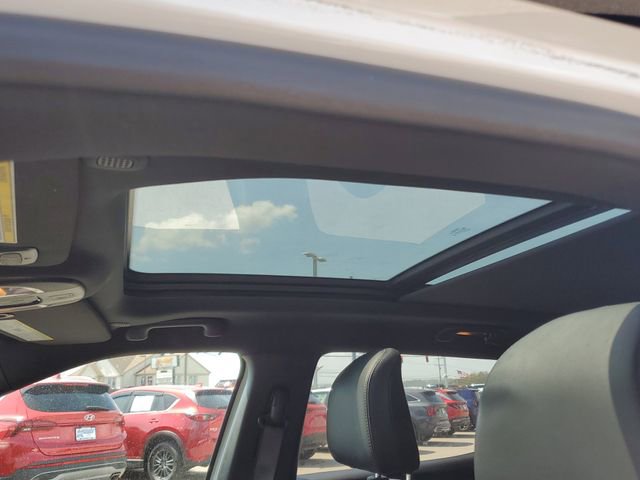 Used 2024 Jeep Compass Trailhawk w/ Trailhawk Elite Group image 18