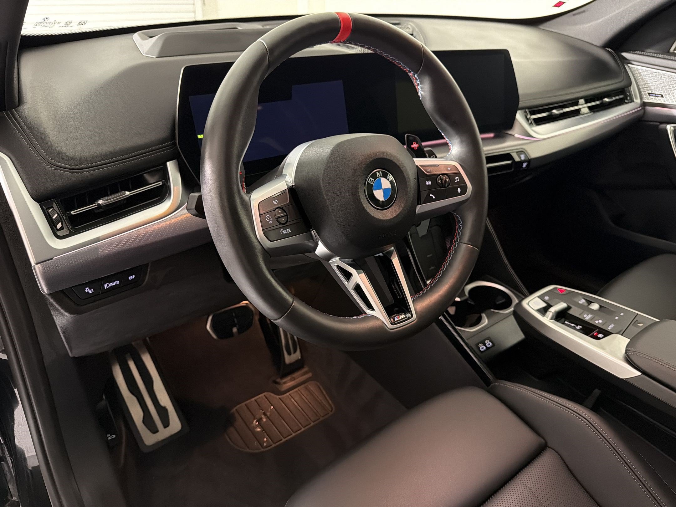 Used 2025 BMW X1 M35i AWD/4WD image 4