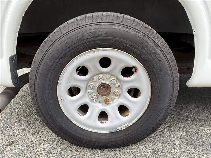 Used 2014 Chevrolet Express 1500 AWD image 18