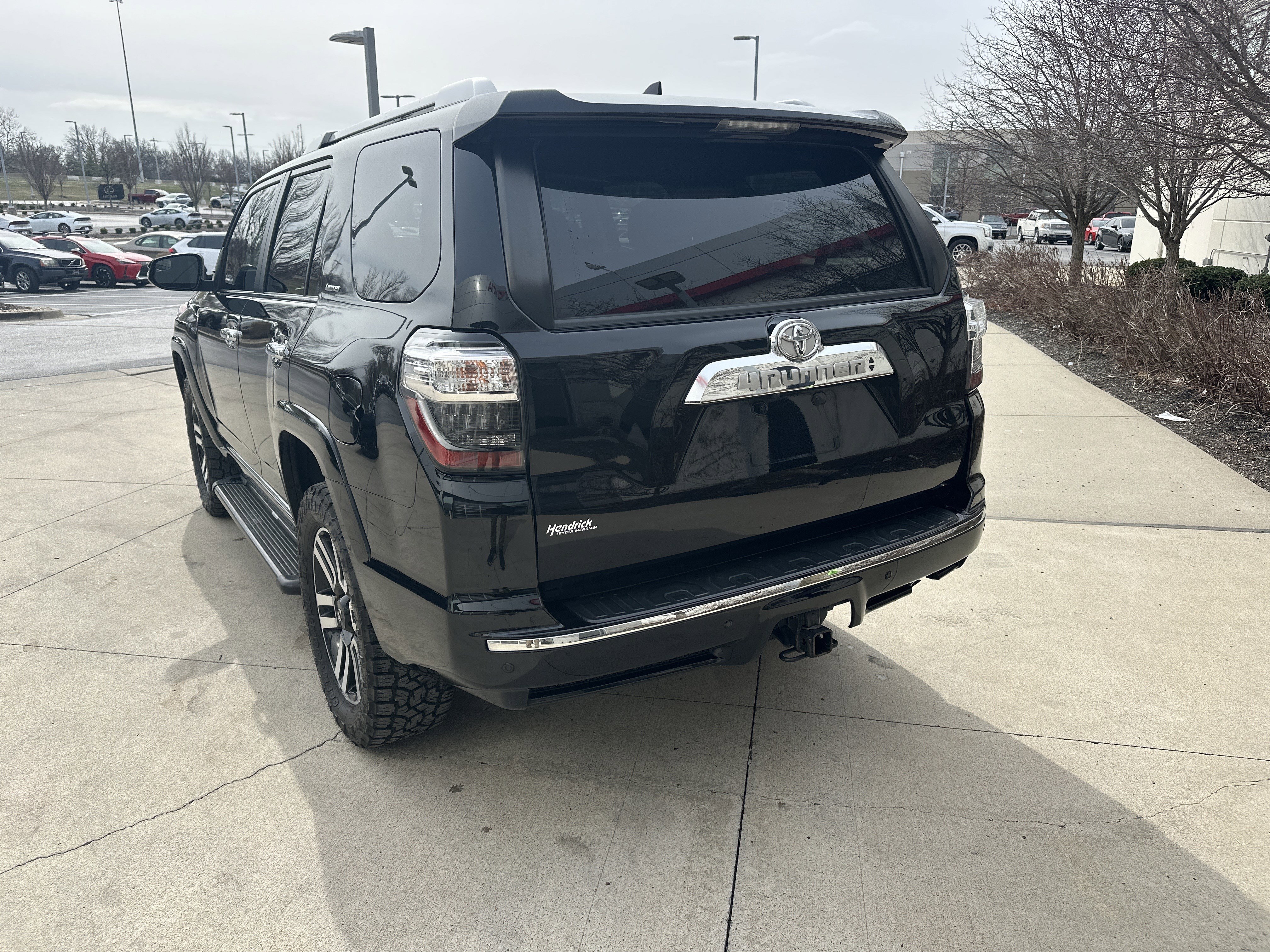 Used 2022 Toyota 4Runner Limited image 7