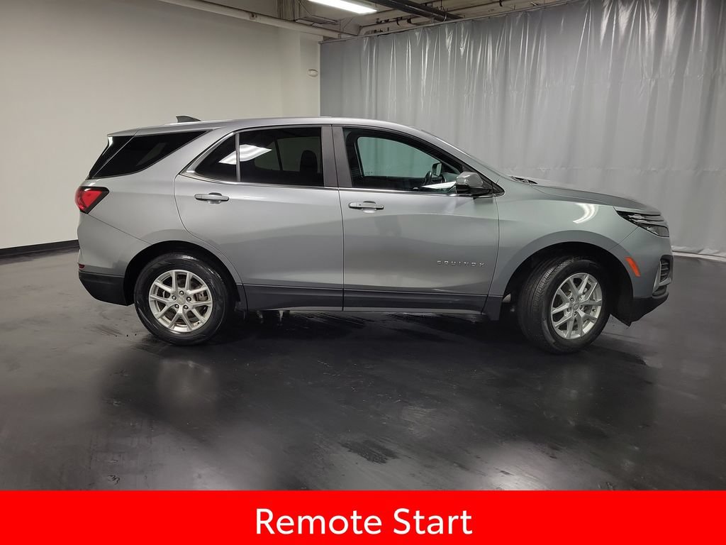 Used 2023 Chevrolet Equinox LT AWD/4WD image 9