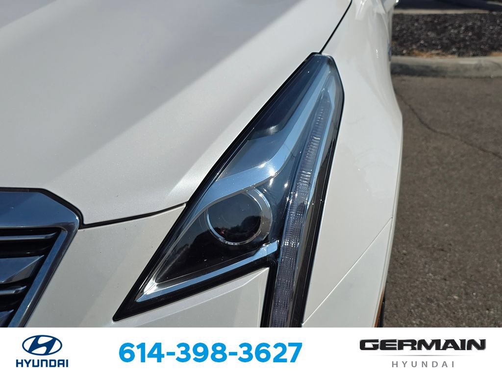 Used 2017 Cadillac XT5 Luxury w/ Driver Awareness Package FWD image 15