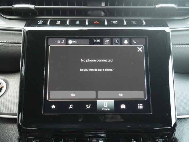 New 2025 Jeep Grand Cherokee L Laredo image 5