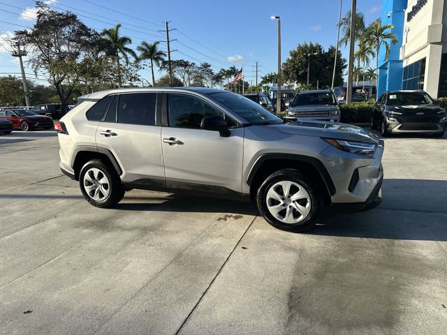 Used 2023 Toyota RAV4 LE image 36
