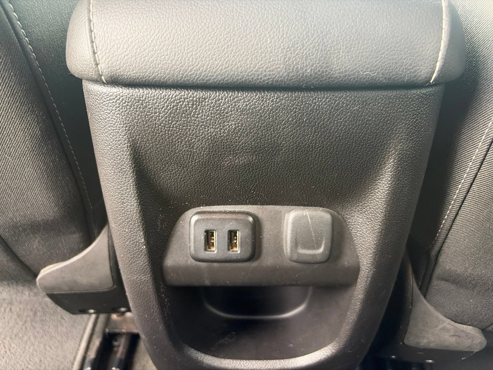 Used 2016 GMC Canyon SLE w/ SLE Convenience Package RWD image 24