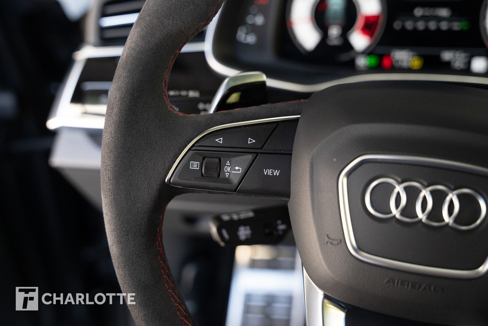 Used 2025 Audi RS Q8 performance image 19