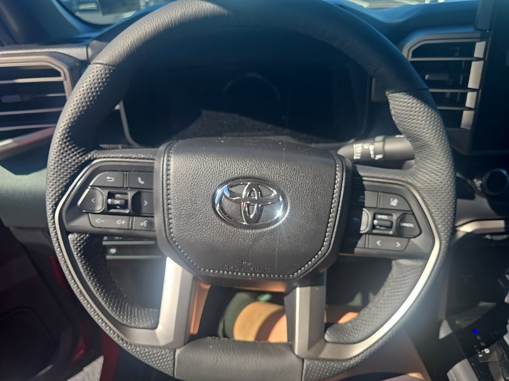 Used 2026 Toyota Tundra Limited AWD/4WD image 14