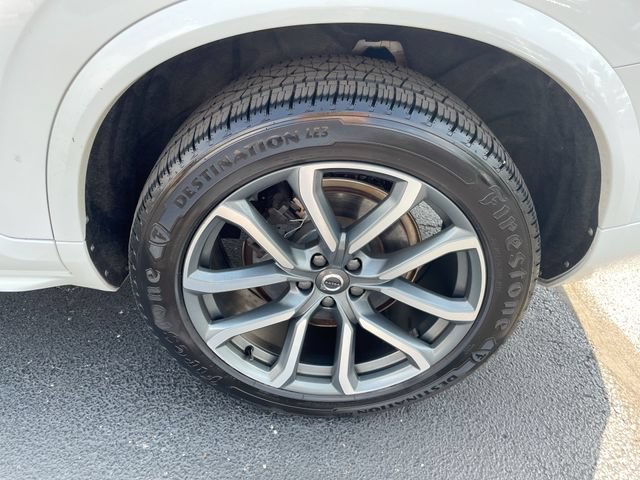 Used 2018 Volvo XC90 T6 Momentum w/ Momentum Plus Package AWD/4WD image 8