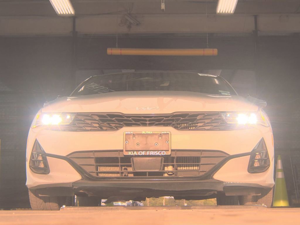 Used 2022 Kia K5 GT-Line w/ GT-Line FWD Premium Package image 3