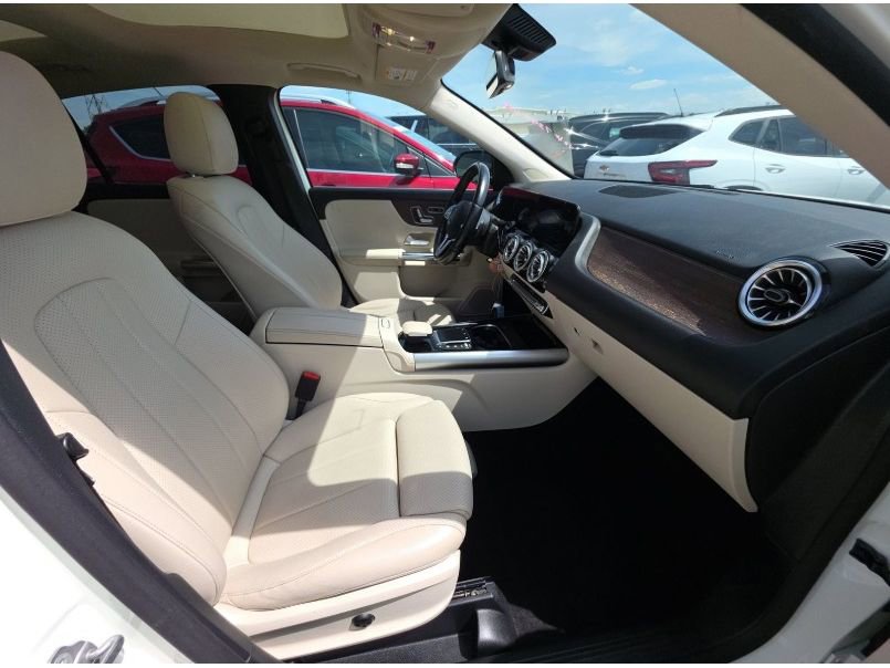 Used 2022 Mercedes-Benz GLA 250 4MATIC w/ Premium Package Lite image 30
