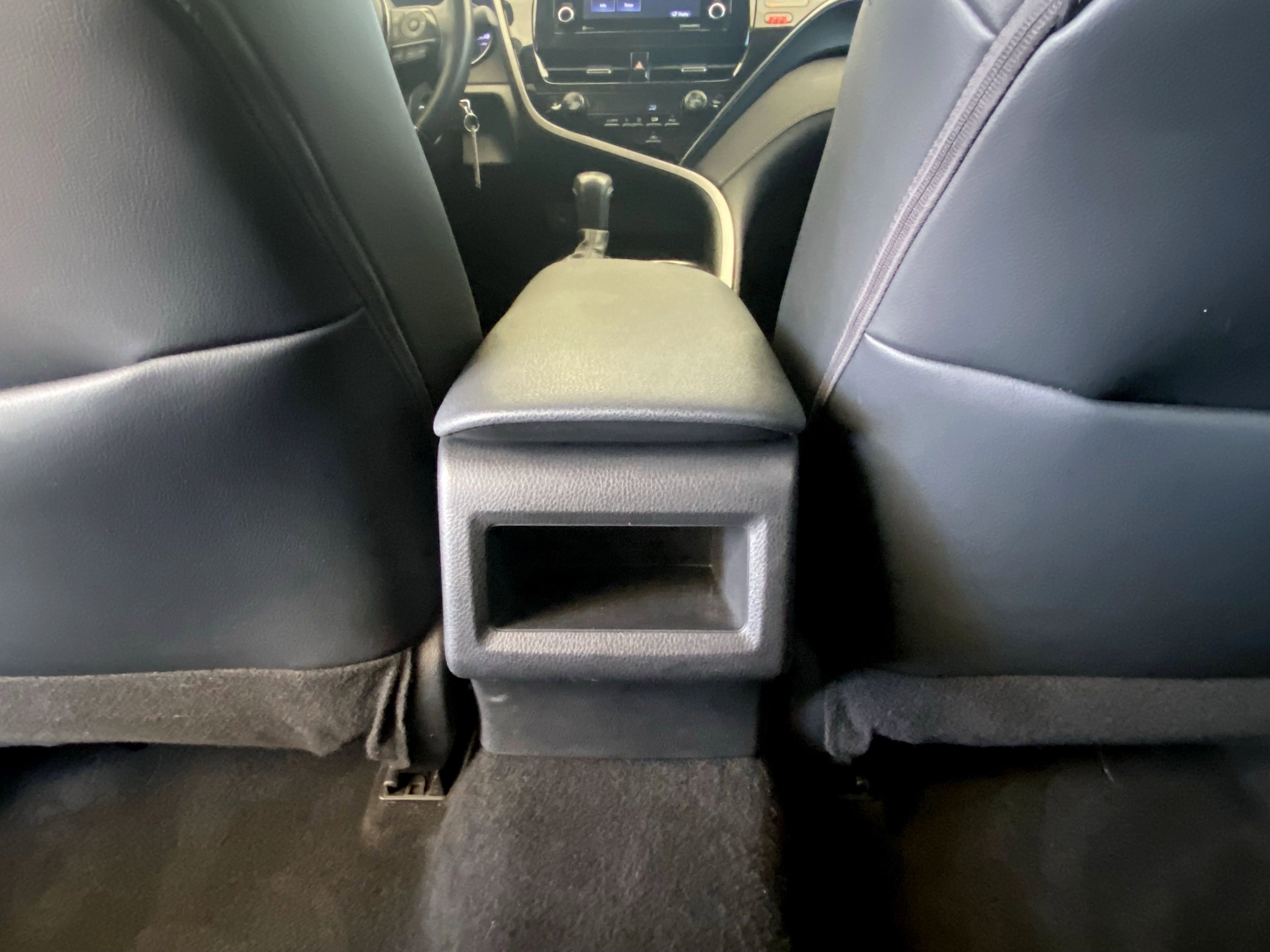 Used 2023 Toyota Camry SE image 29