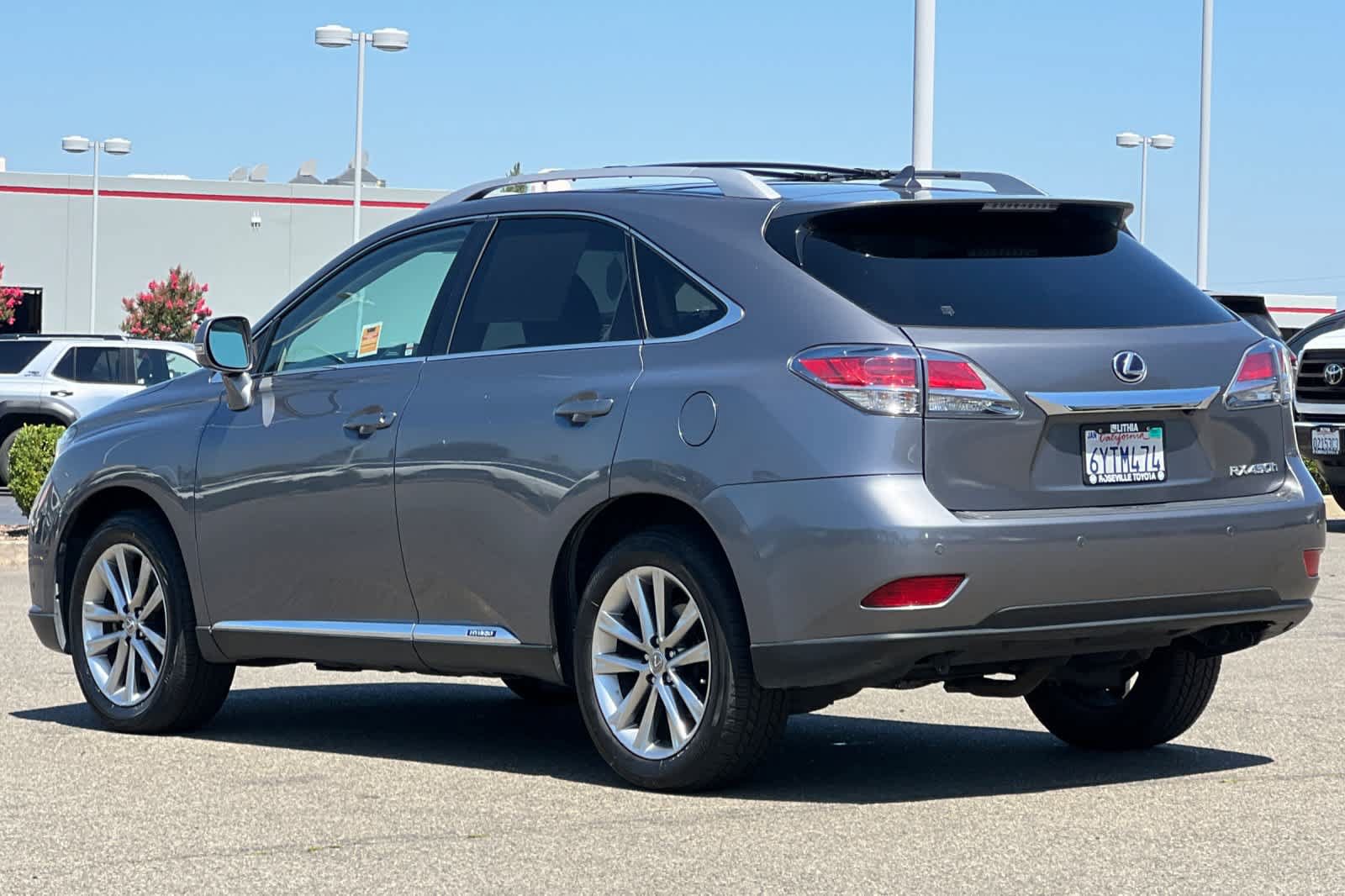 Used 2013 Lexus RX 450h AWD w/ Navigation Pkg image 7