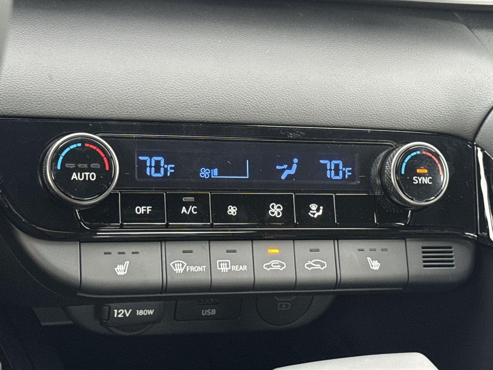 New 2026 Hyundai Elantra SEL Sport Premium FWD image 38