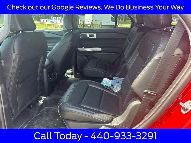 Used 2024 Ford Explorer XLT w/ Equipment Group 202A AWD/4WD image 19