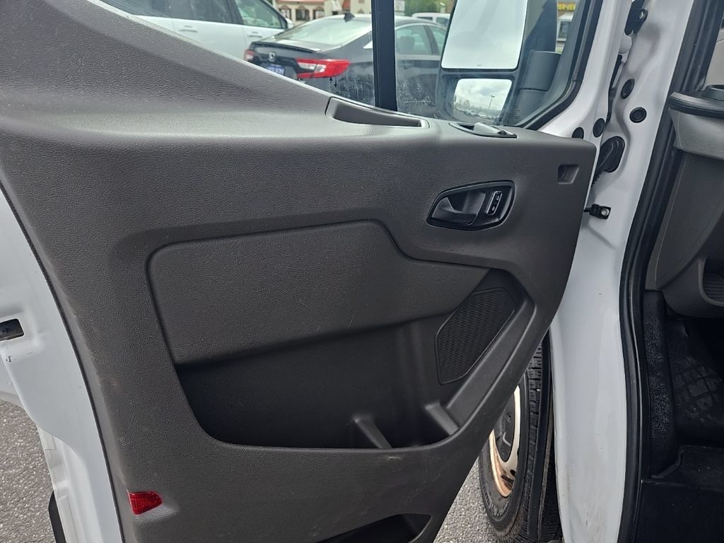 Used 2023 Ford Transit 250 148 High Roof Extended RWD image 10