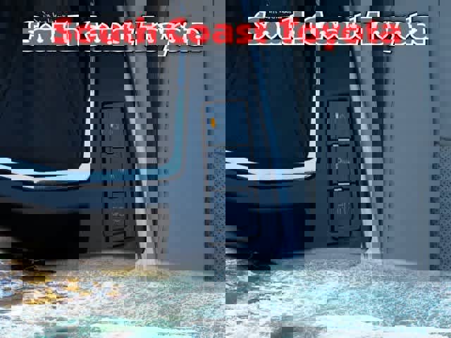 Used 2013 Cadillac SRX Luxury w/ Driver Awareness Package image 33