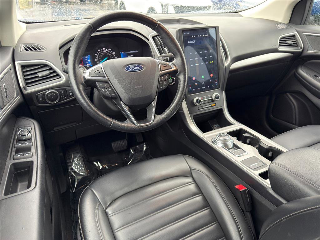 Used 2024 Ford Edge SEL w/ Convenience Package image 7