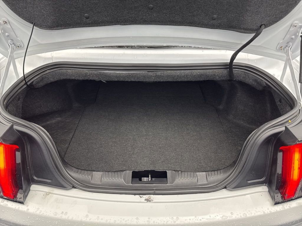 Used 2023 Ford Mustang Premium image 15