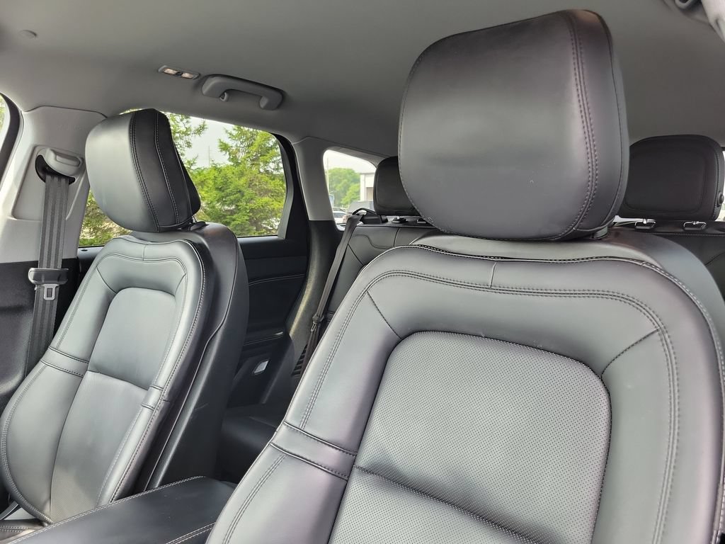 Used 2020 Lincoln Corsair AWD w/ Equipment Group 101A image 10