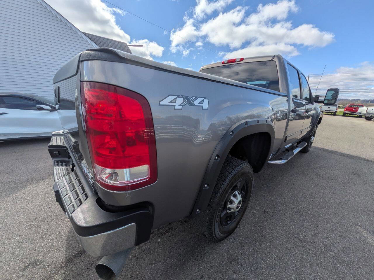 Used 2013 GMC Sierra 2500 SLE w/ Convenience Package image 7