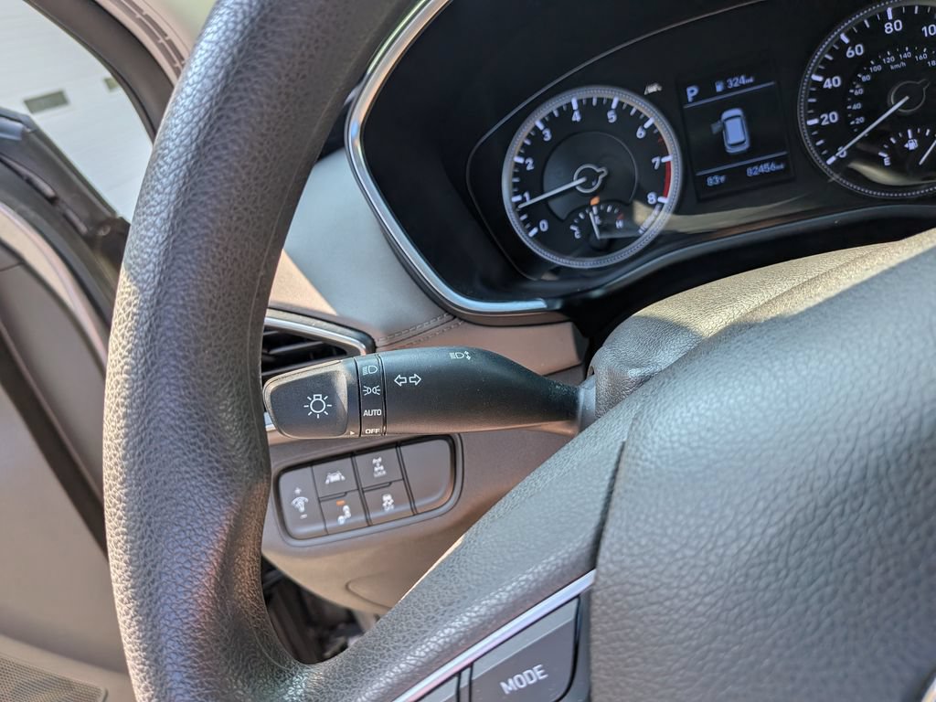 Used 2019 Hyundai Santa Fe SE AWD/4WD image 27