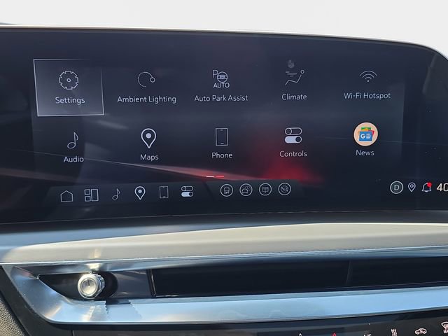 Used 2026 Cadillac Lyriq V image 24