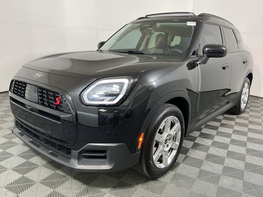 Certified 2025 MINI Cooper Countryman S image 2