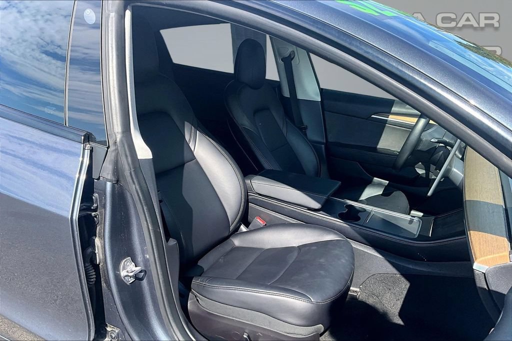 Used 2022 Tesla Model 3 Performance AWD/4WD image 7