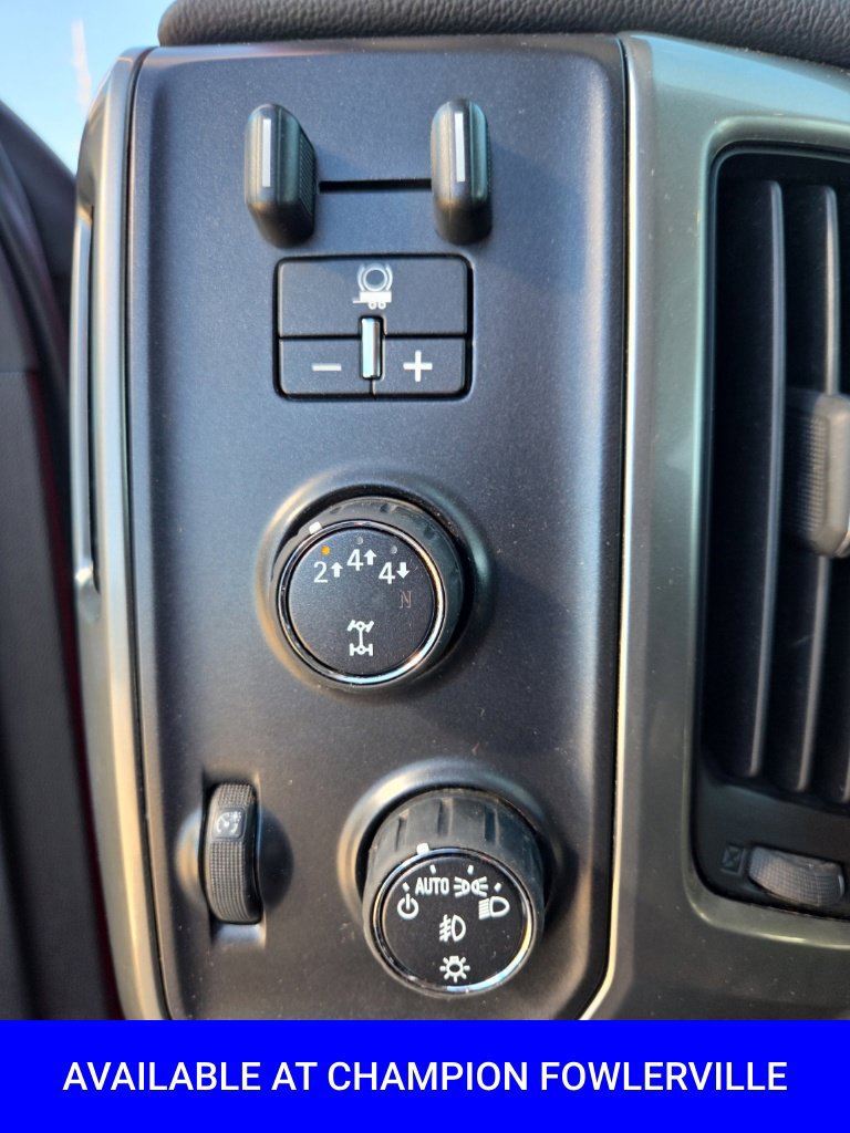 Used 2018 Chevrolet Silverado 2500 LT w/ All Star Edition AWD/4WD image 21
