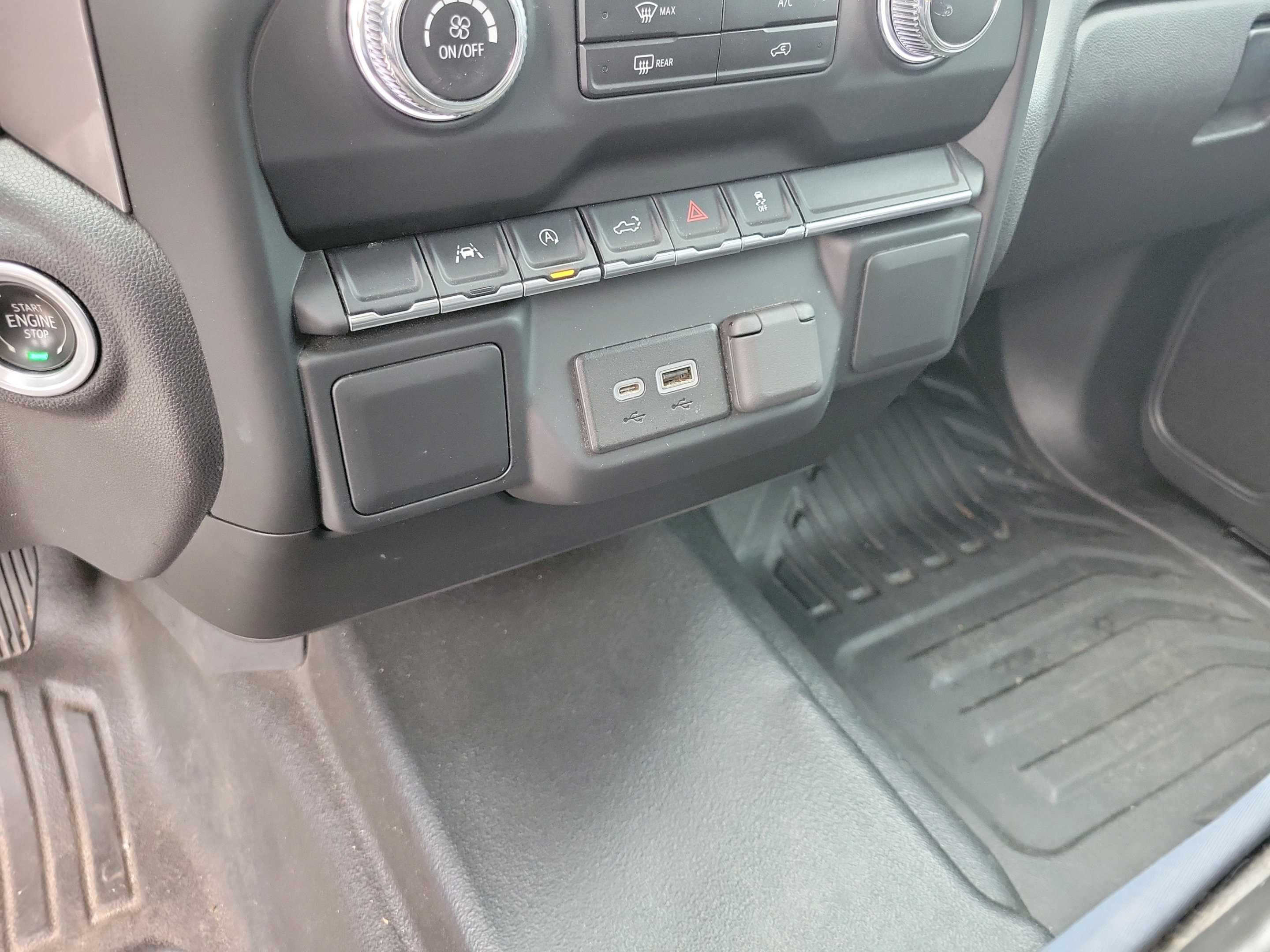 Used 2022 GMC Sierra 1500 Pro w/ Convenience Package AWD/4WD image 19