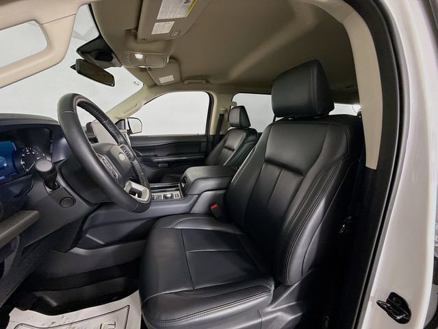 Used 2024 Ford Expedition Max XLT image 21