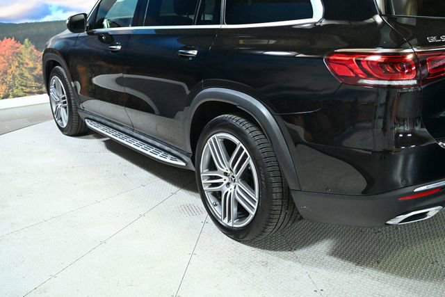 Used 2021 Mercedes-Benz GLS 450 4MATIC image 7