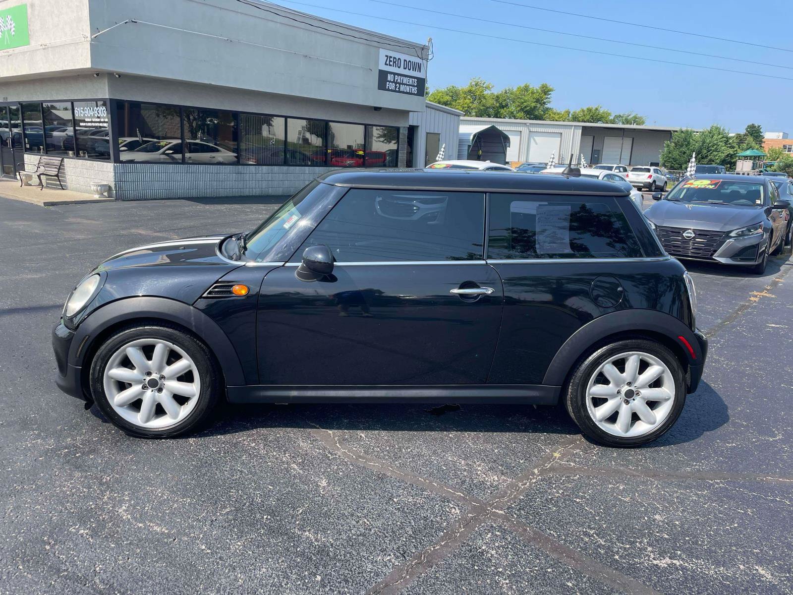 Used 2011 MINI Cooper Hardtop FWD image 4