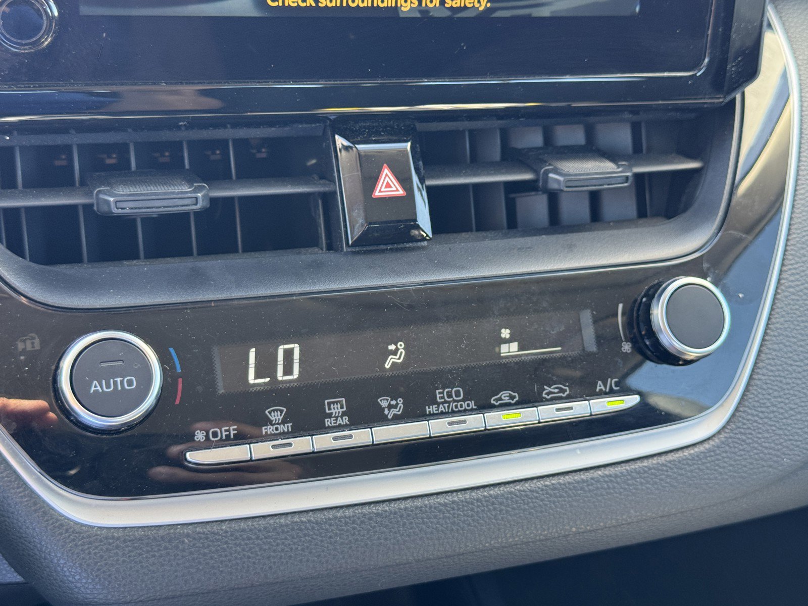 Used 2023 Toyota Corolla LE FWD image 16