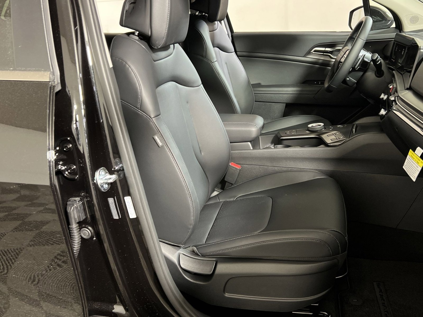 New 2026 Kia Sportage EX image 26