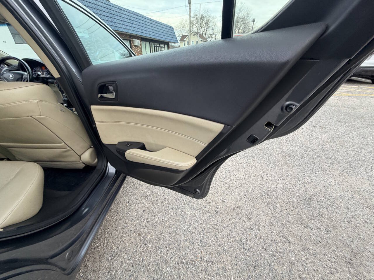 Used 2014 Acura ILX w/ Premium Package FWD image 14