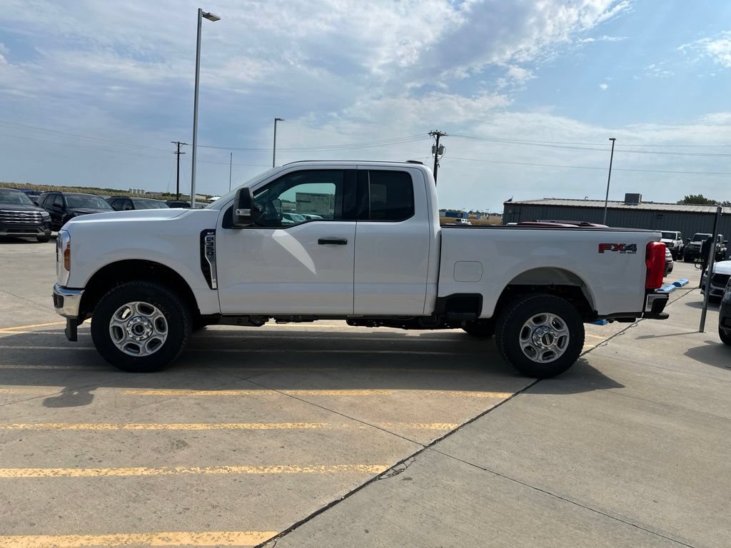 New 2026 Ford F350 XLT AWD/4WD image 5